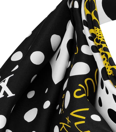 louis vuitton yayoi kusama scarf